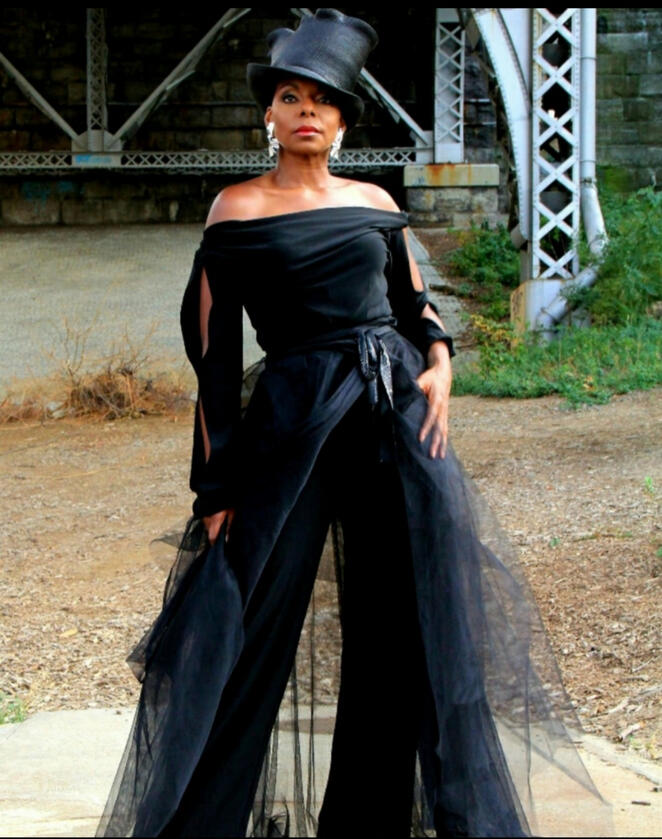 Sophisticated Model Phyllis Spencer